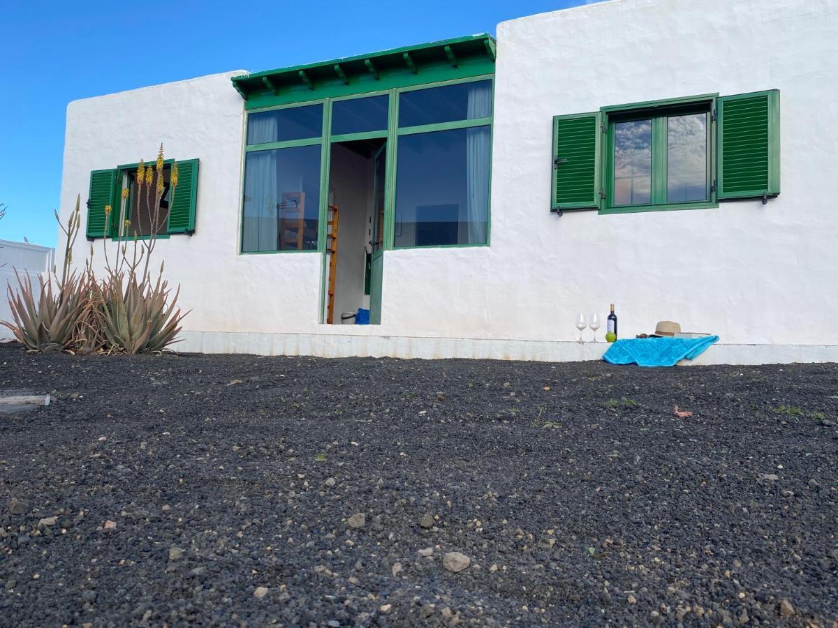 Villas Yaiza. El Golfo Exteriör bild